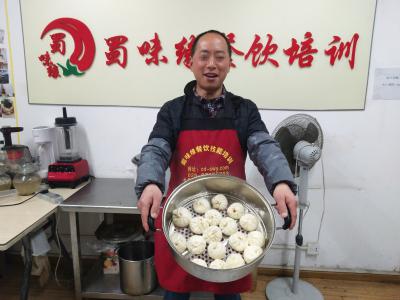 黄色软件麻豆APP下载学做的包子