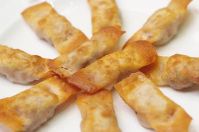 成都小吃麻豆AV免费看网站告诉你锅贴怎样做才好吃