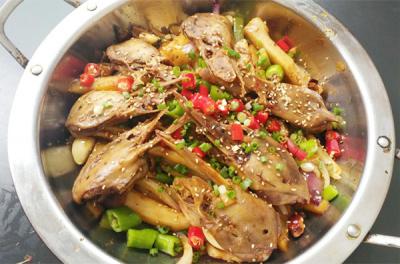 干锅麻豆AV免费看网站