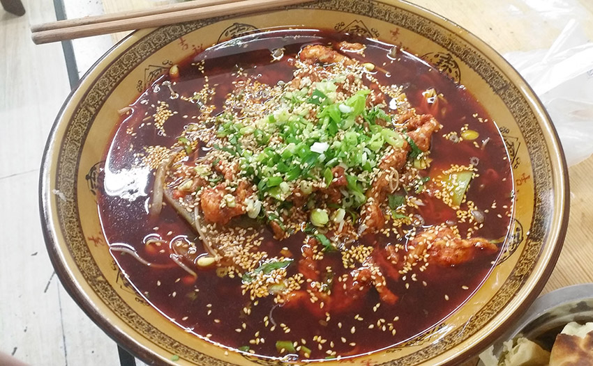 冒菜麻豆AV免费看网站哪家好？需要多少钱？