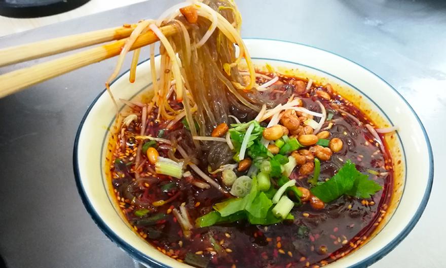 小吃酸辣粉麻豆AV免费看网站