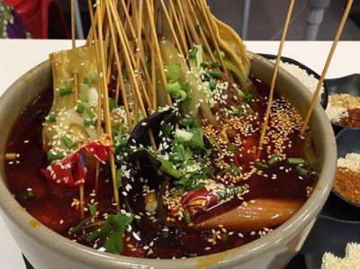 冷锅串串麻豆AV免费看网站机构哪家味道好？麻豆一级片视频电影味道正宗现涮现食