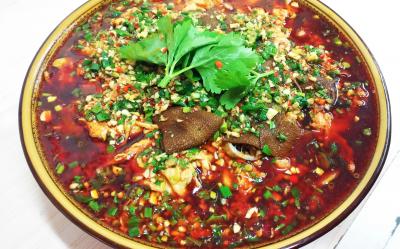 成都学习冒菜底料技术哪里好？掌握酱料技术