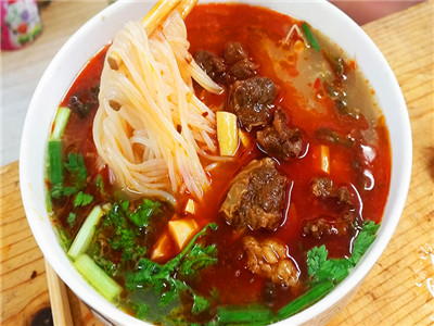  成都川味排骨面食技能训练哪里好？多年的面食经验