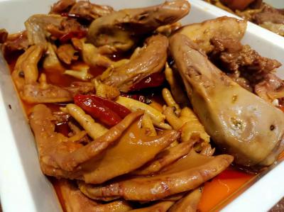  成都餐饮麻豆AV免费看网站班，卤菜技术麻豆AV免费看网站机构哪家好？