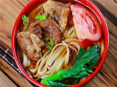 牛肉面食技术麻豆AV免费看网站班哪里比较好？牛肉面食麻豆AV免费看网站学校