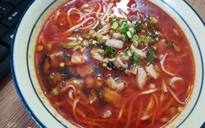 成都哪里可以学习小面技术  小面麻豆AV免费看网站哪里好