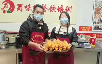 早餐麻豆AV免费看网站哪里好？