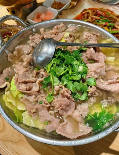 成都学翘脚牛肉技术麻豆AV免费看网站哪里好？