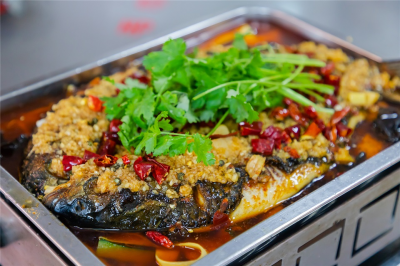 成都烤鱼麻豆AV免费看网站学校哪家好？烤鱼技术麻豆AV免费看网站班哪家好？