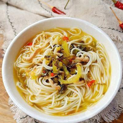 酸菜肉丝面技术麻豆AV免费看网站要去哪里学？