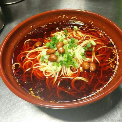麻豆AV免费看网站面食技术班哪家好？从面粉选择到调料搭配