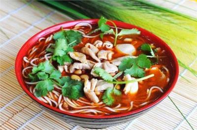 面食麻豆AV免费看网站速成班哪家好？面食技术麻豆AV免费看网站费用受多因素制约