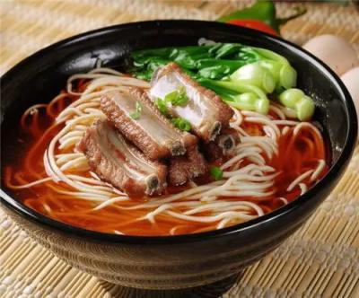 如何选择合适的面食麻豆AV免费看网站机构？学各种面食技术麻豆AV免费看网站,