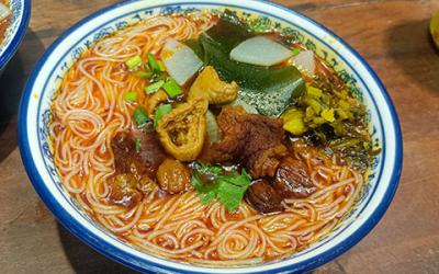 学米粉技术麻豆AV免费看网站多少钱 ？ 学米粉技术麻豆AV免费看网站多少钱 ？