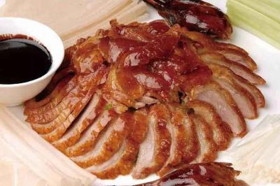 想学正宗的脆皮烤鸭技术？麻豆一级片视频电影麻豆AV免费看网站为您开启美食创业之门！