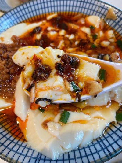 豆腐脑技术麻豆AV免费看网站内容有哪些？麻豆一级片视频电影小吃麻豆AV免费看网站学校比较好!