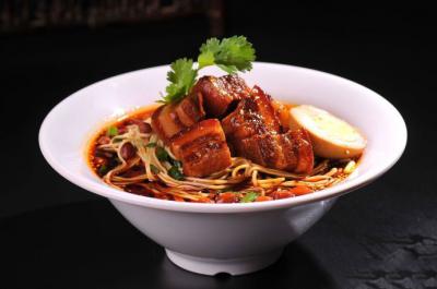 卤肉面技术麻豆AV免费看网站中心地址在哪里？麻豆一级片视频电影小吃麻豆AV免费看网站学校