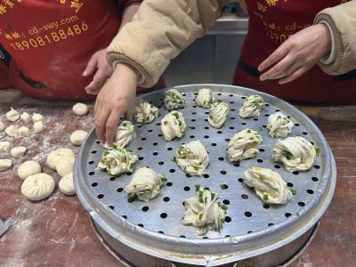 花卷油条技术麻豆AV免费看网站班哪里好？麻豆一级片视频电影一对一教学详解