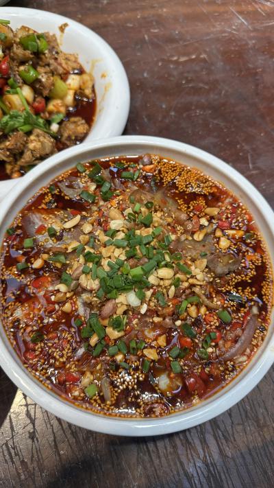 成都凉菜餐饮麻豆AV免费看网站学校排名前十有哪些？麻豆一级片视频电影学凉菜技术麻豆AV免费看网站深度解析